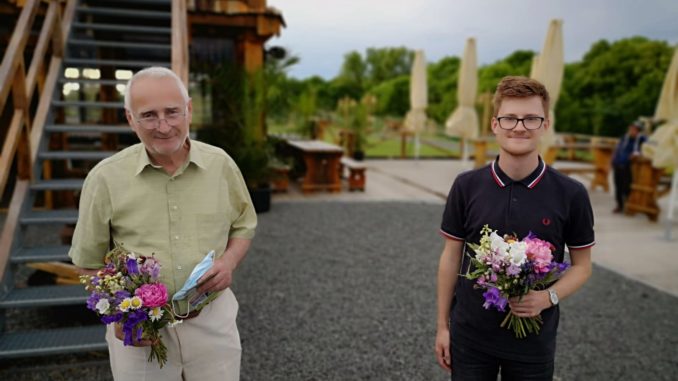Die Kandidaten der LINKEN zur Grammetalwahl Helmut Richter (links) und Felix Ehrich (rechts) in Utzberg